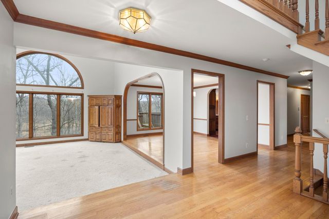 1260 Silverbell Road, Rochester, MI 48306