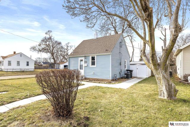 5104 N 14th Street, Omaha, NE 68110