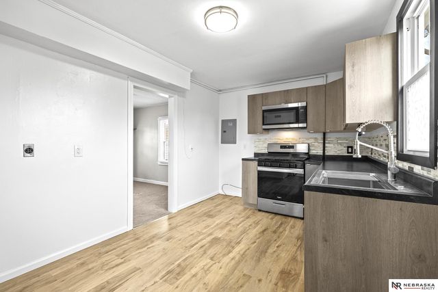 5104 N 14th Street, Omaha, NE 68110