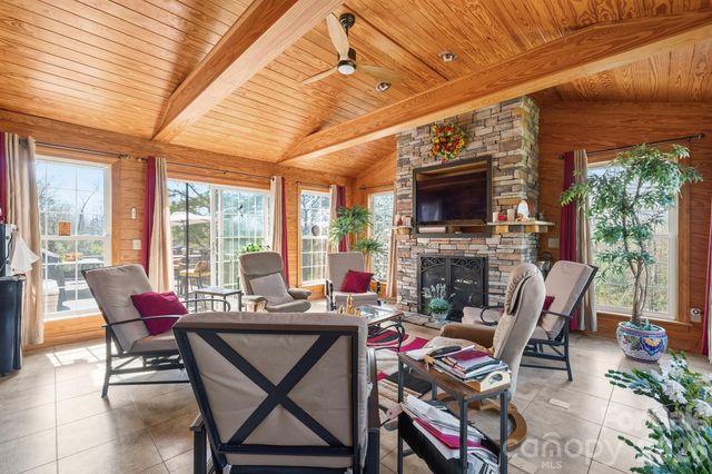 1924 Buck Shoals Road, Hamptonville, NC 27020