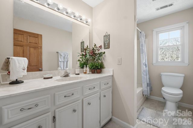 1924 Buck Shoals Road, Hamptonville, NC 27020