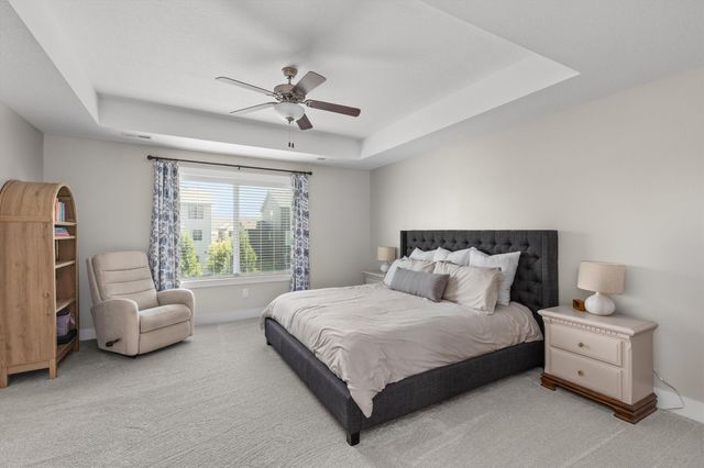 2505 SE Bluestem Drive, Waukee, IA 50263
