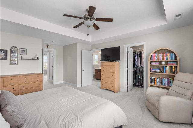 2505 SE Bluestem Drive, Waukee, IA 50263