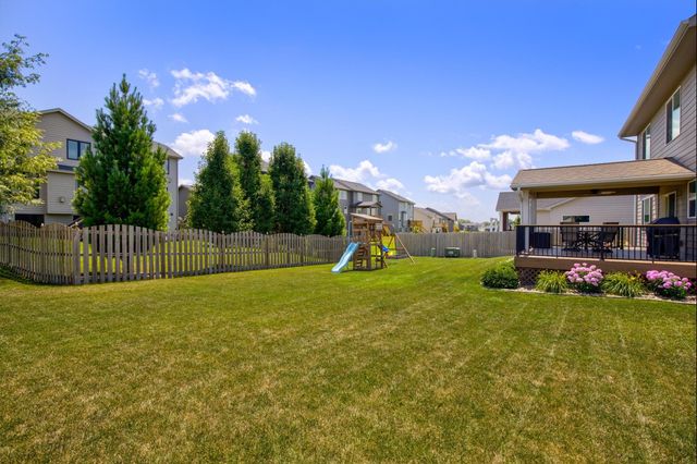 2505 SE Bluestem Drive, Waukee, IA 50263