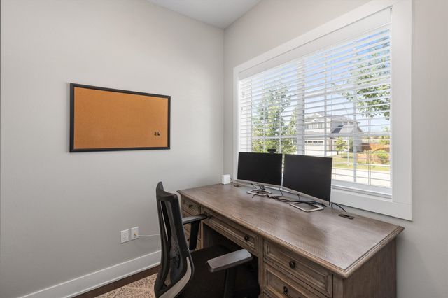 2505 SE Bluestem Drive, Waukee, IA 50263