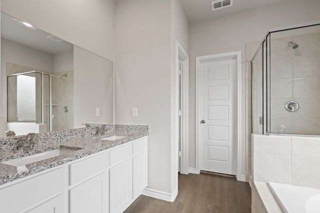 3128 Manchester Drive, Cleburne, TX 76031