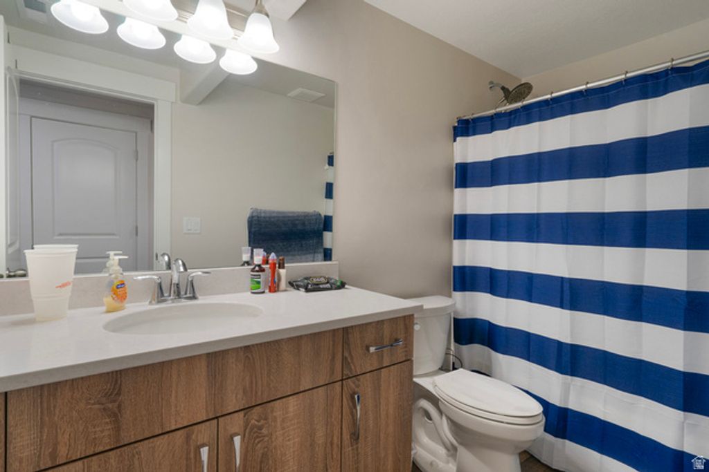 Image 15 of property listing at 4143 W GATE KEEPER DR, Herriman, UT 84096