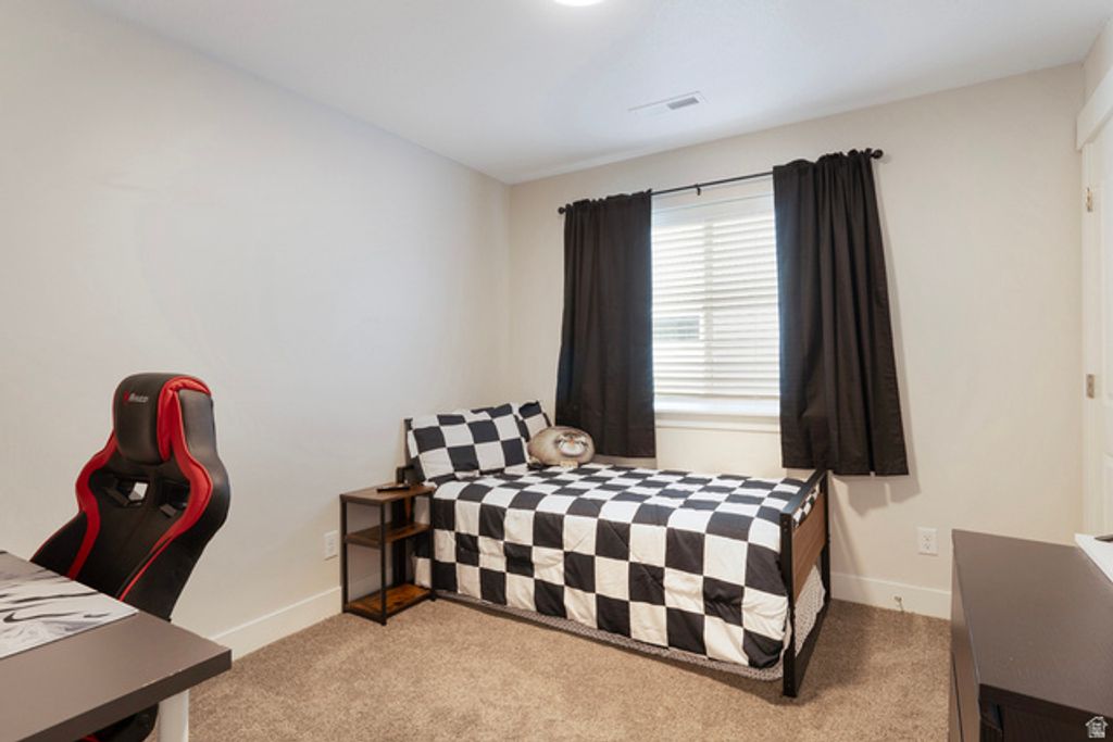 Image 18 of property listing at 4143 W GATE KEEPER DR, Herriman, UT 84096