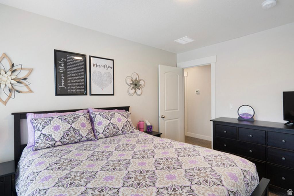 Image 19 of property listing at 4143 W GATE KEEPER DR, Herriman, UT 84096