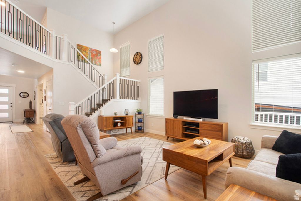 Image 4 of property listing at 4143 W GATE KEEPER DR, Herriman, UT 84096