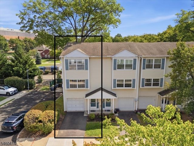 36 E Grand Ave 13, Rahway City, NJ 07065