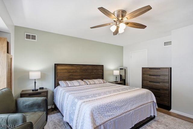 36 E Grand Ave 13, Rahway City, NJ 07065