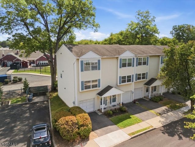 36 E Grand Ave 13, Rahway City, NJ 07065
