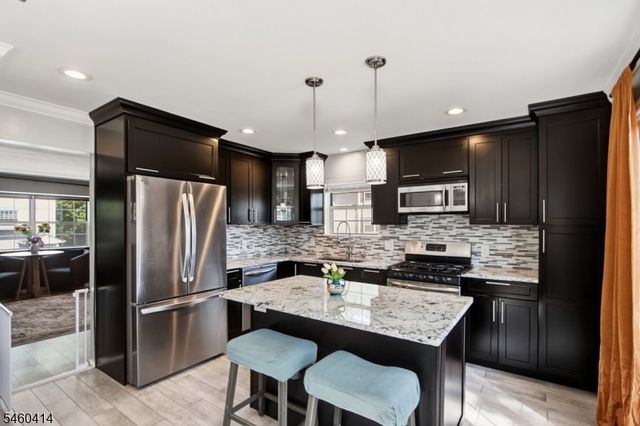 36 E Grand Ave 13, Rahway City, NJ 07065
