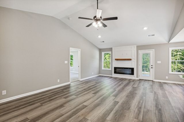 1158 Tybee Dr, Clarksville, TN 37042