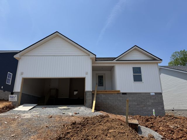 1158 Tybee Dr, Clarksville, TN 37042