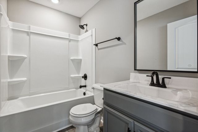 1158 Tybee Dr, Clarksville, TN 37042