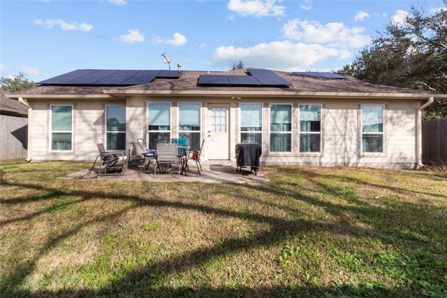 11719 Santa Fe Trail, Santa Fe, TX 77510