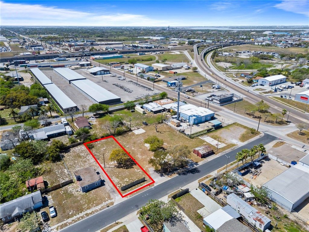 525 Claride St, Corpus Christi, TX 78418 — exterior
