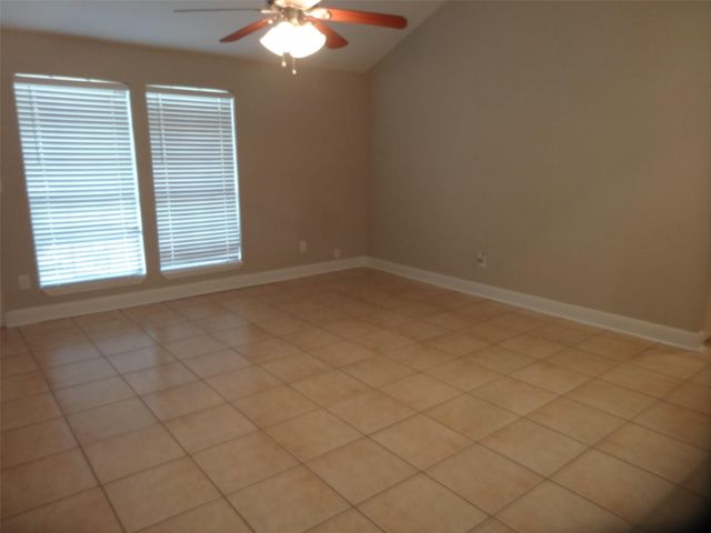 1606 Quail Run, Brookshire, TX 77423