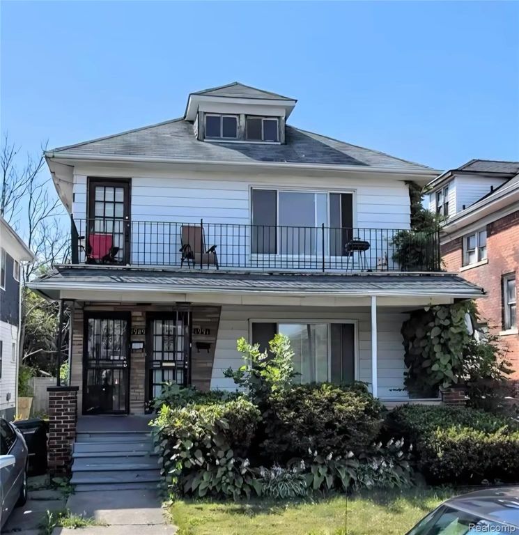 1989 Pasadena Street, Detroit, MI 48238