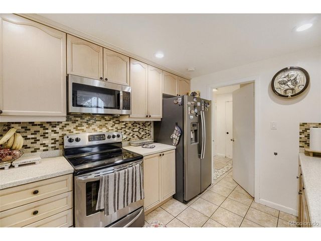 535 Zenobia St, Denver, CO 80204