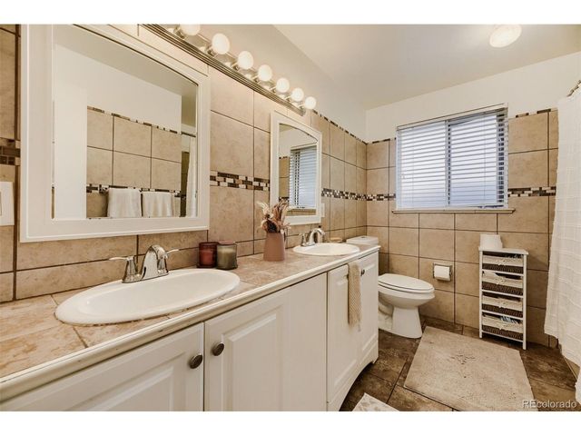 535 Zenobia St, Denver, CO 80204