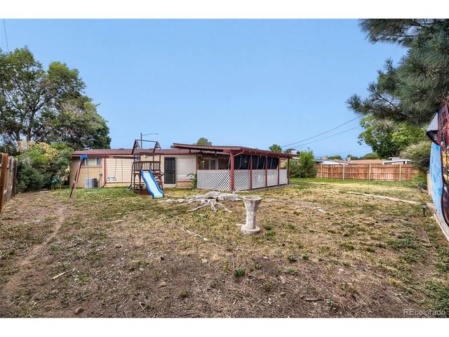 535 Zenobia St, Denver, CO 80204