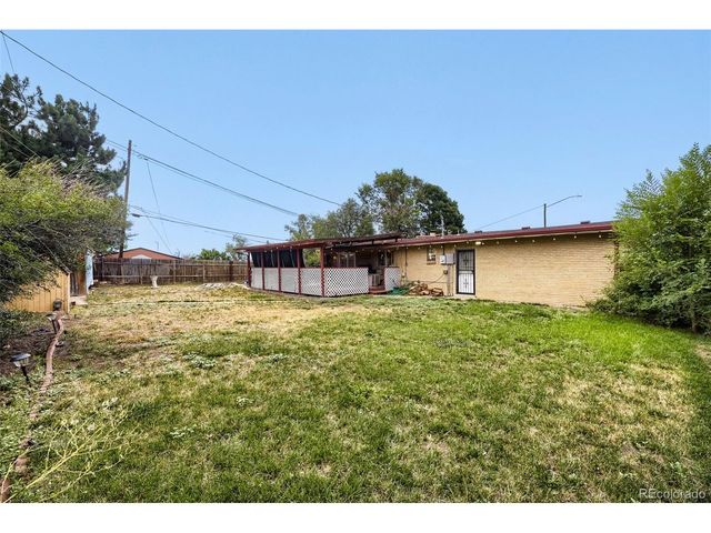 535 Zenobia St, Denver, CO 80204
