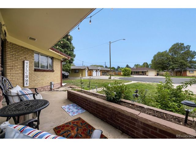 535 Zenobia St, Denver, CO 80204