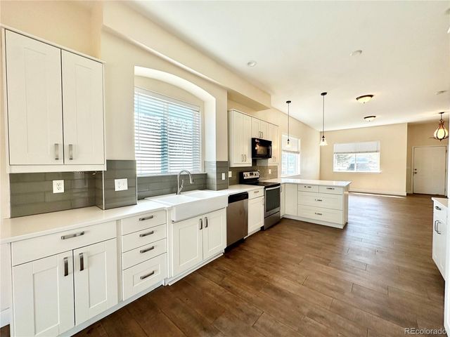 10625 W 58th Avenue A, Arvada, CO 80002