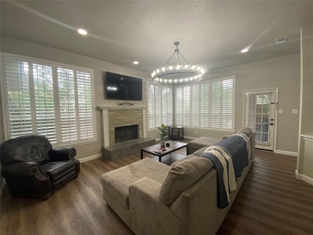 1321 Newbury Lane, Plano, TX 75025