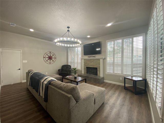 1321 Newbury Lane, Plano, TX 75025