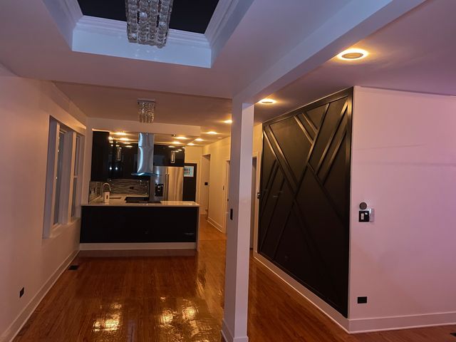 8020 S Bishop Street, Chicago, IL 60620