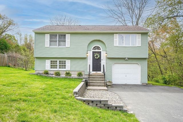 131 Queen Ave, West Springfield, MA 01089