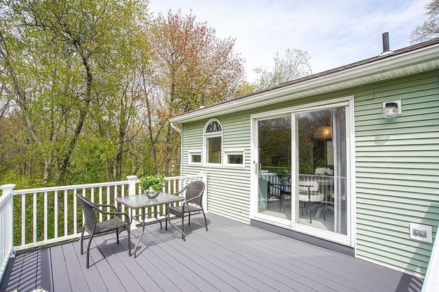 131 Queen Ave, West Springfield, MA 01089