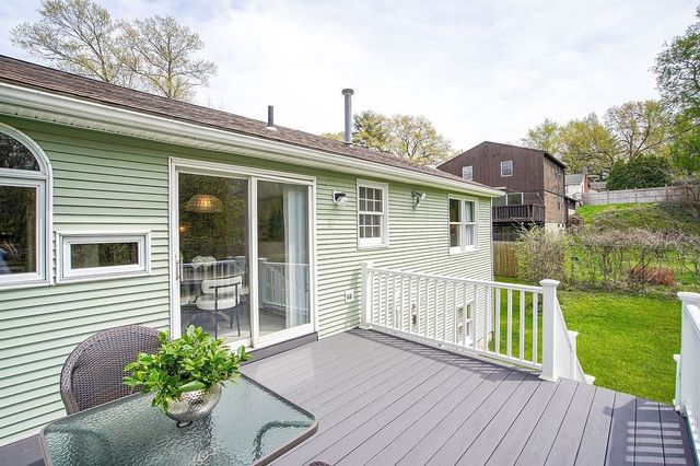 131 Queen Ave, West Springfield, MA 01089