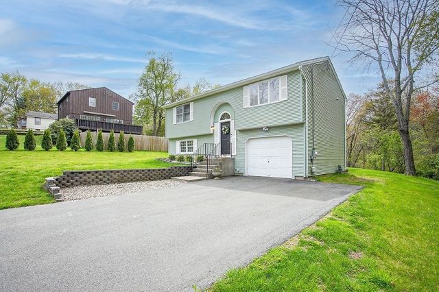 131 Queen Ave, West Springfield, MA 01089