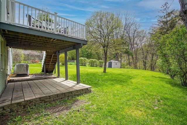131 Queen Ave, West Springfield, MA 01089