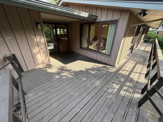 1839 Arrowhead Drive, Beloit, WI 53511