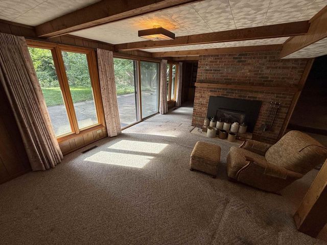 1839 Arrowhead Drive, Beloit, WI 53511