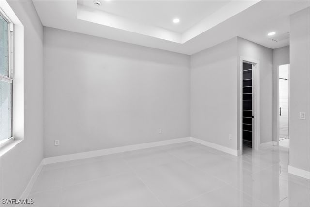 3990 27th AVE NE, Naples, FL 34120