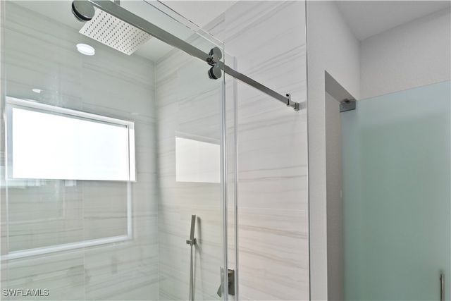 3990 27th AVE NE, Naples, FL 34120