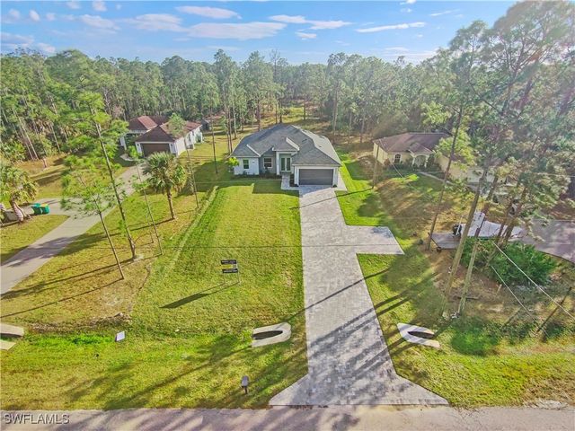 3990 27th AVE NE, Naples, FL 34120