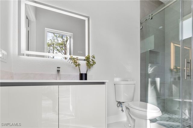 3990 27th AVE NE, Naples, FL 34120