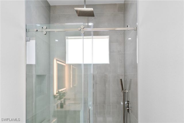 3990 27th AVE NE, Naples, FL 34120