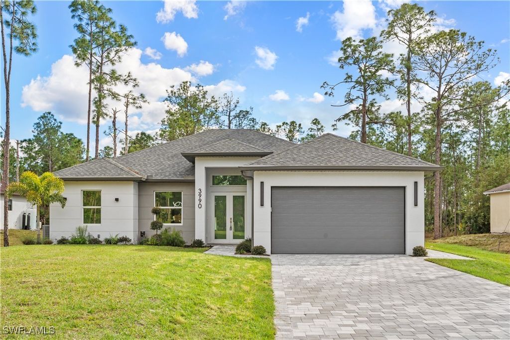 3990 27th AVE NE, Naples, FL 34120