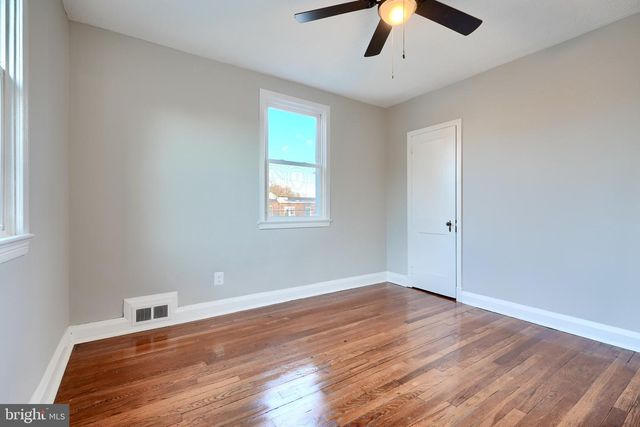 51 BRIARWOOD RD, Catonsville, MD 21228