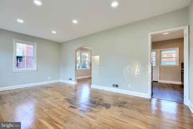 51 BRIARWOOD RD, Catonsville, MD 21228