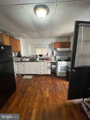 2235 S 6TH ST, Philadelphia, PA 19148